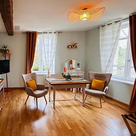 D'hotes Balneo Chateau De Jonquieres 4*