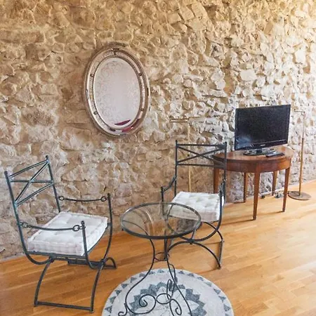 D'hotes Balneo Chateau De Jonquieres 招待所 4*