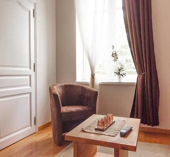 D'hotes Chateau De Jonquieres Pensionat 4*